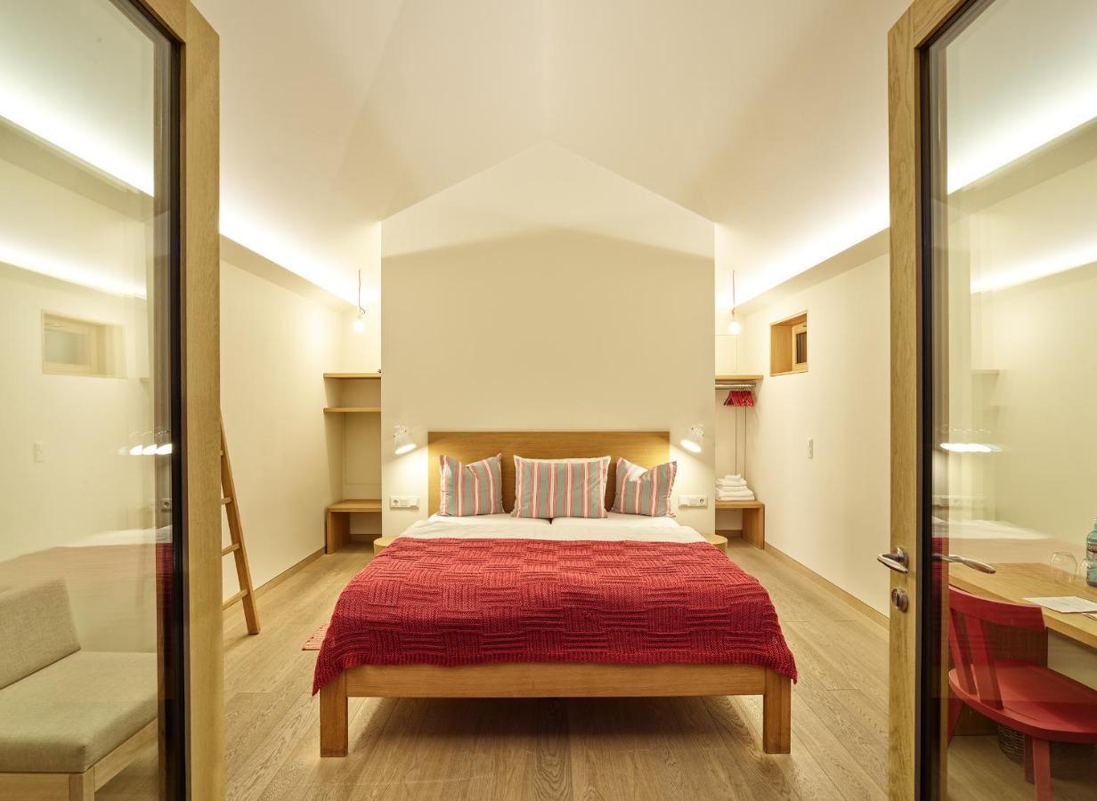Weinkulturgut Longen-Schloeder Hotel Longuich Kültér fotó